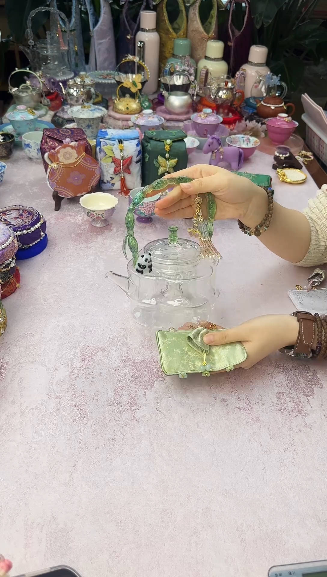 76晶焱熊猫烧水壶三件套