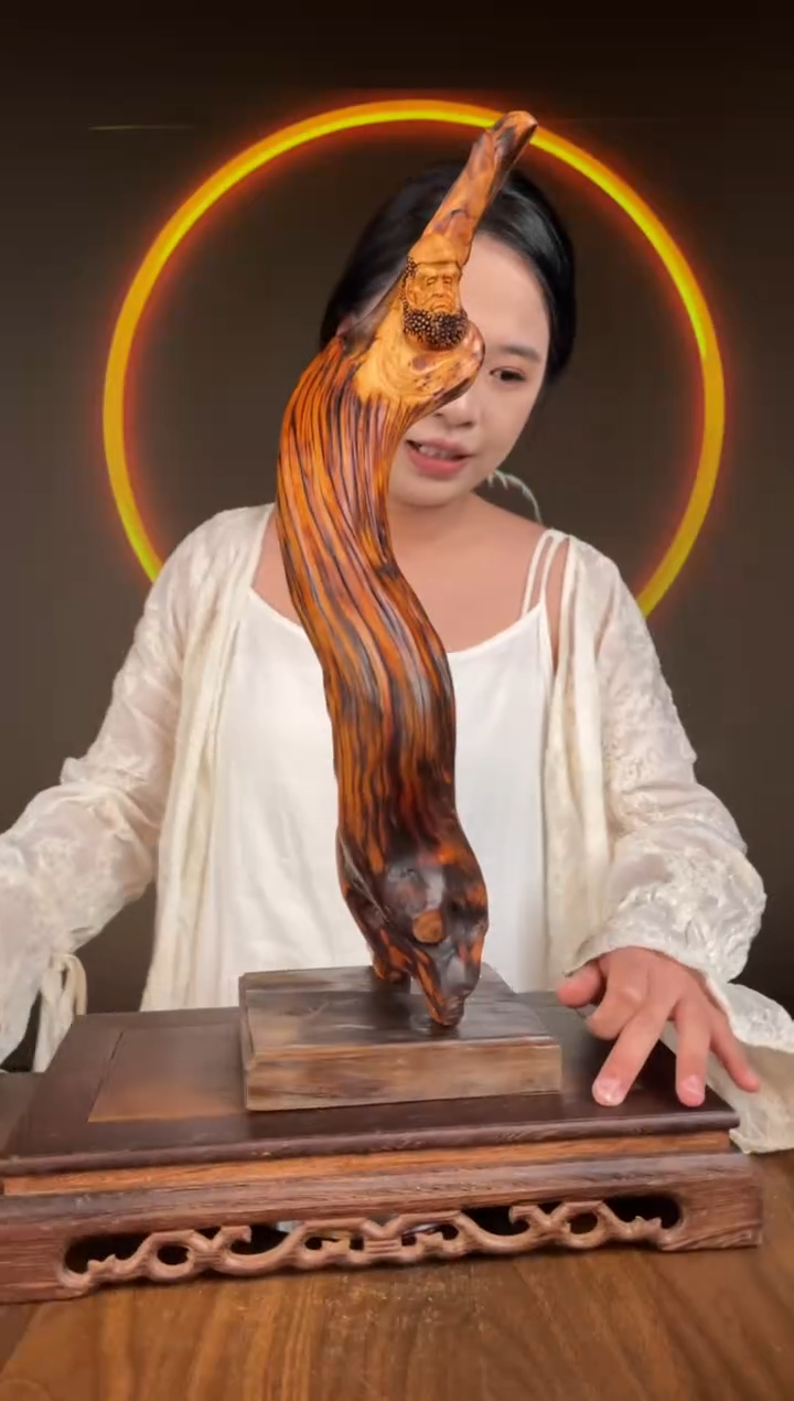 【闪购商品】柏木（崖柏）手工摆件,先抢先得!