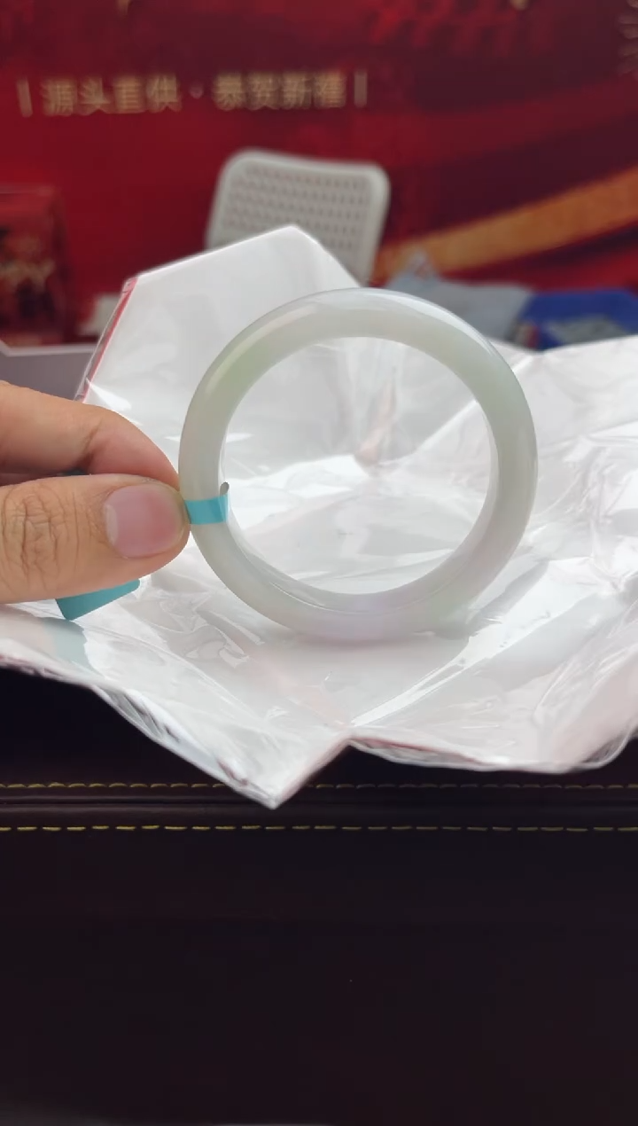 【闪购商品】翡翠手镯未镶嵌32翡翠手镯