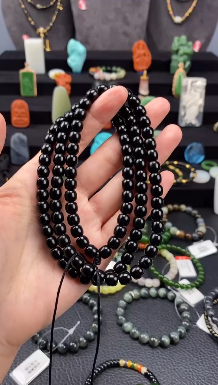 【闪购商品】和田玉-未镶嵌7mm黑青老型108