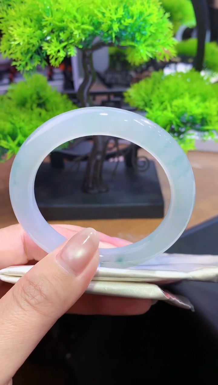 未镶嵌手镯翡翠-k88 天然缅甸A货翡翠55.8圆条