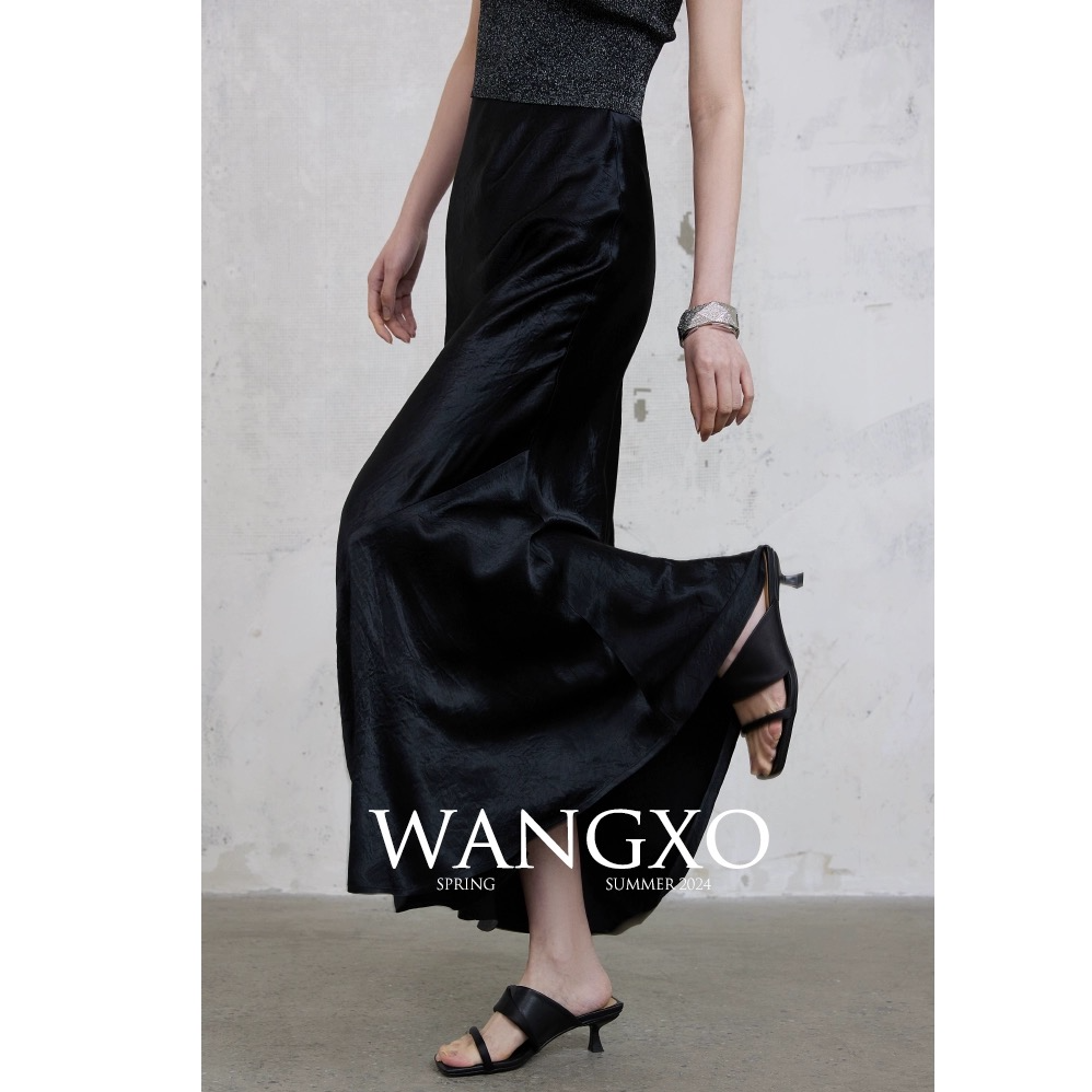 WANGXO 醋酸压皱轻奢显瘦半身裙241013Y