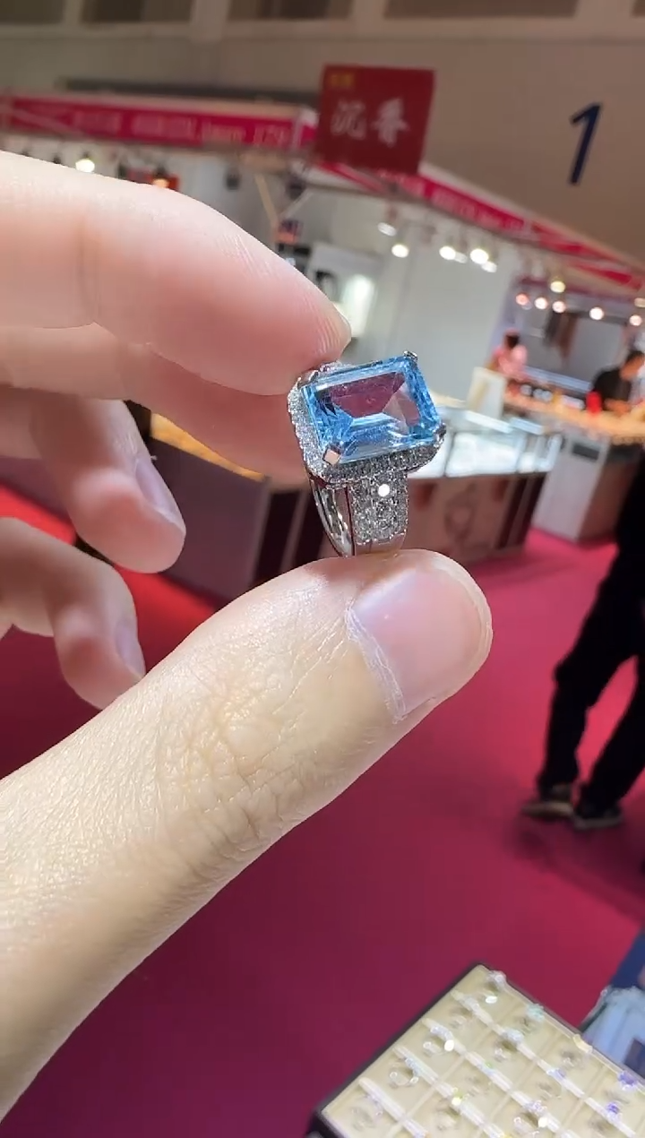 银S925镶嵌戒指托帕石10*8mm