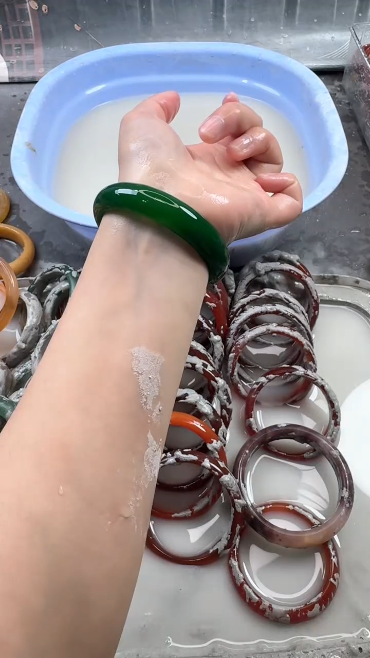 【闪购商品】玛瑙/玉髓手镯未镶嵌76