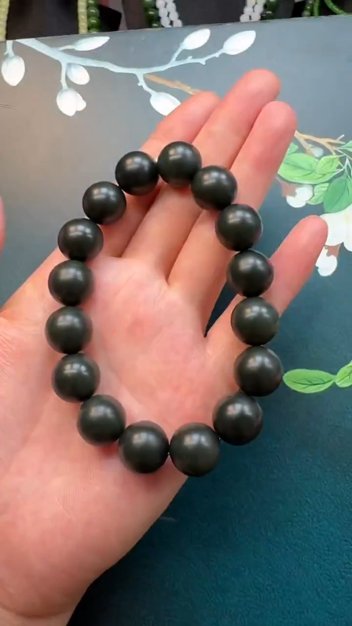 未镶嵌手串和田玉黑青手串