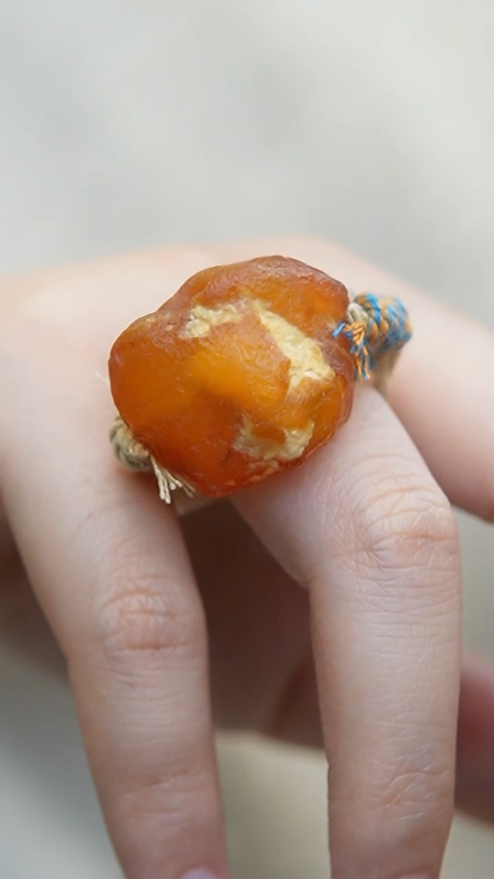 【闪购商品】琥珀裸石未镶嵌原石