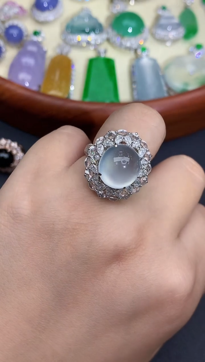 18K金镶嵌戒指翡翠630-中国好珍宝