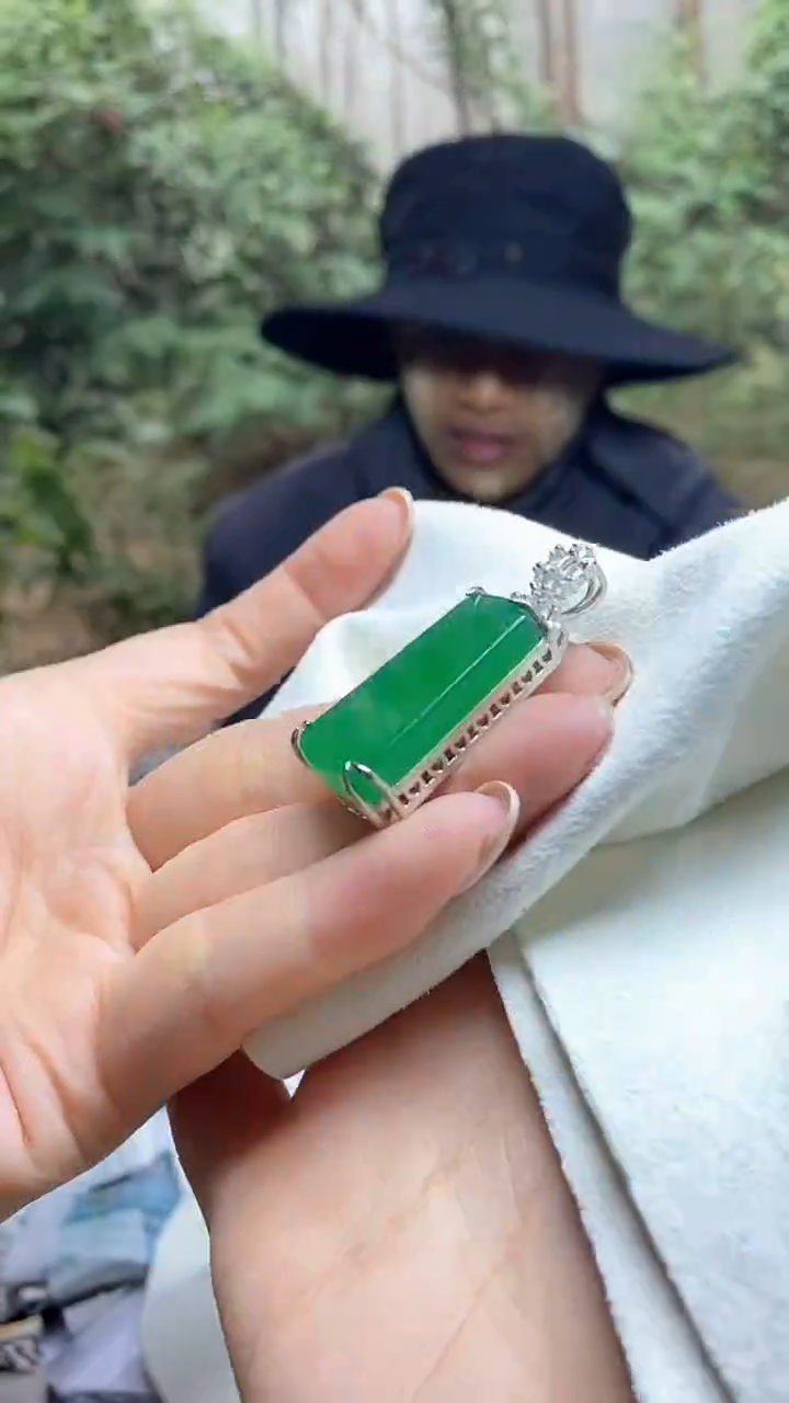 满色吊坠 所见即所得！