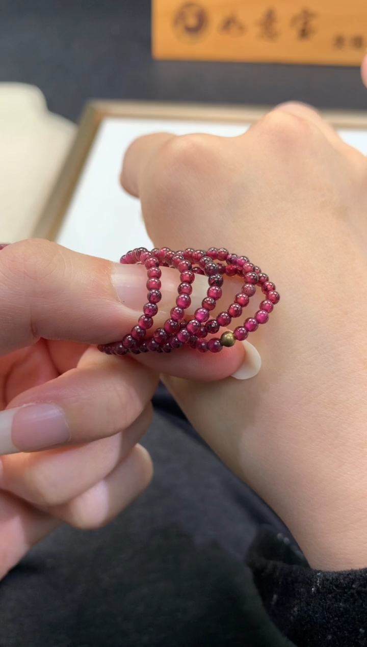 【闪购商品】翡翠戒圈未镶嵌ZX11石榴石戒指多样性发其一