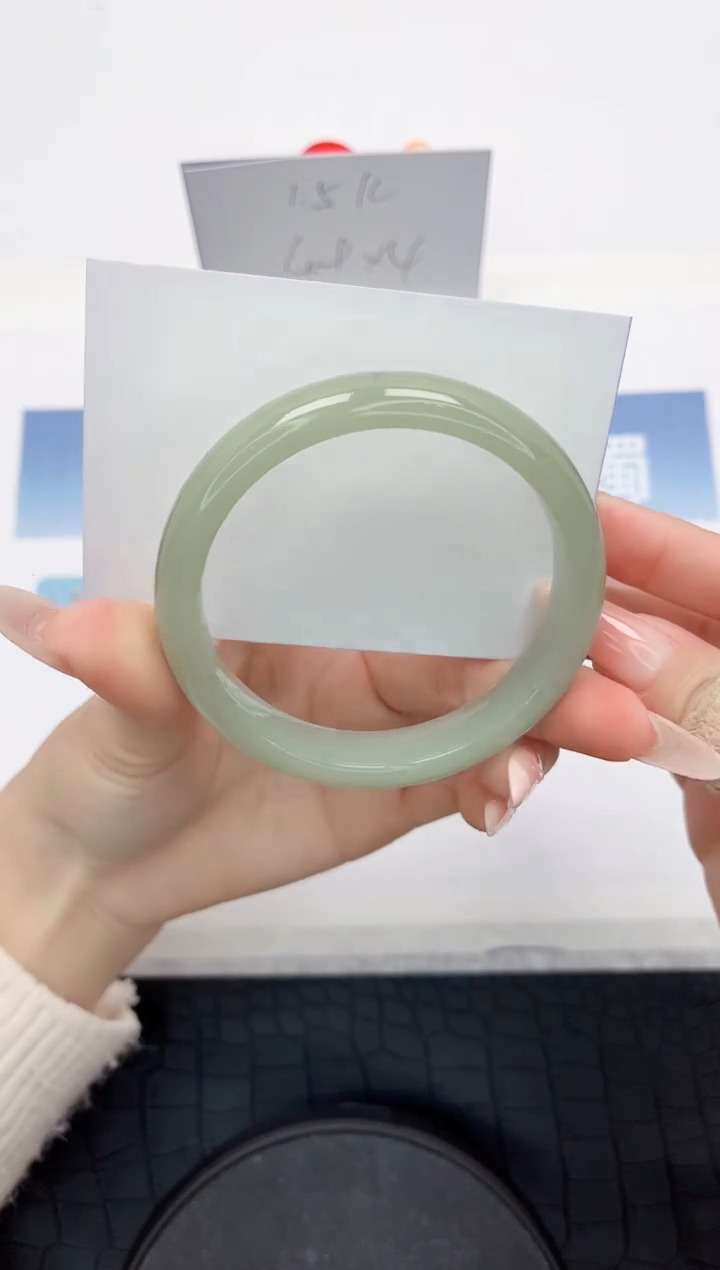 【闪购商品】石英质玉手镯未镶嵌L83-60.3