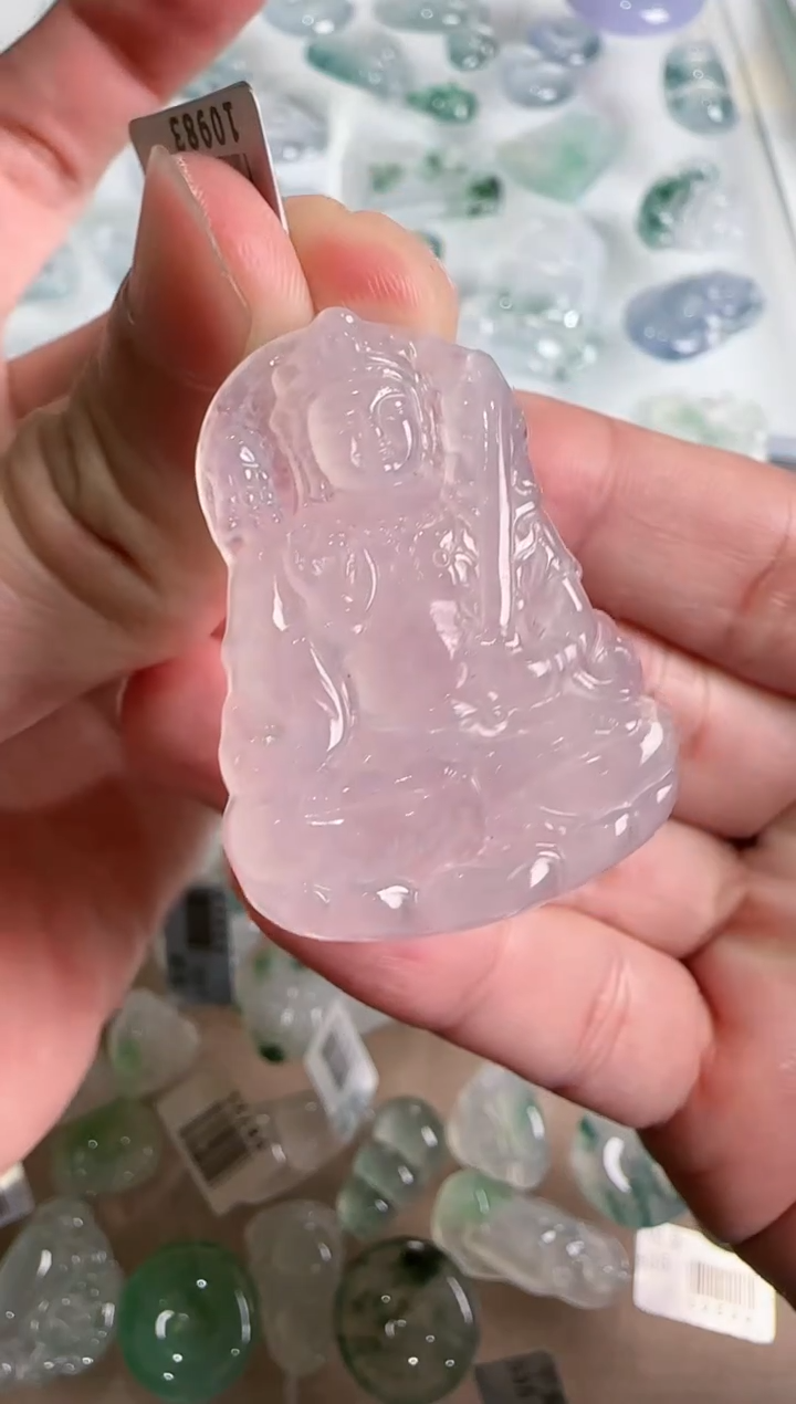 【闪购商品】翡翠吊坠(不含链)未镶嵌··