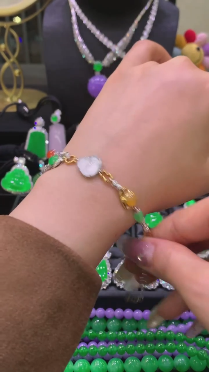 18K金镶嵌手链翡翠手链