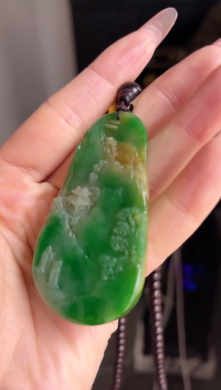 【闪购商品】翡翠颈饰未镶嵌吊坠