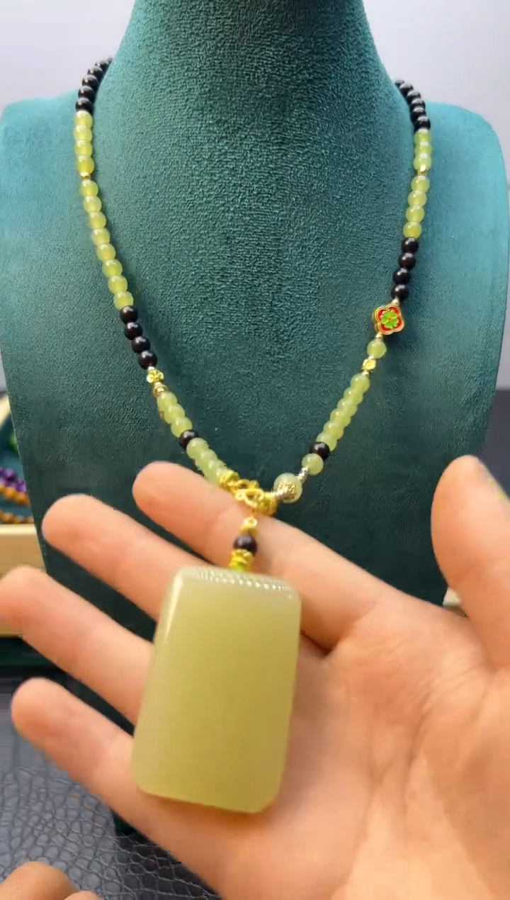 【闪购商品】和田玉颈饰14K金镶嵌X325           