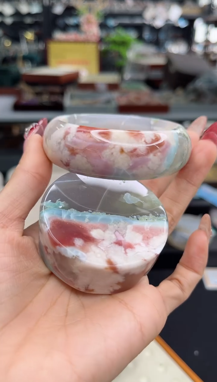 【闪购商品】石英质玉手镯未镶嵌56圈口（赠品镯心）5S8053