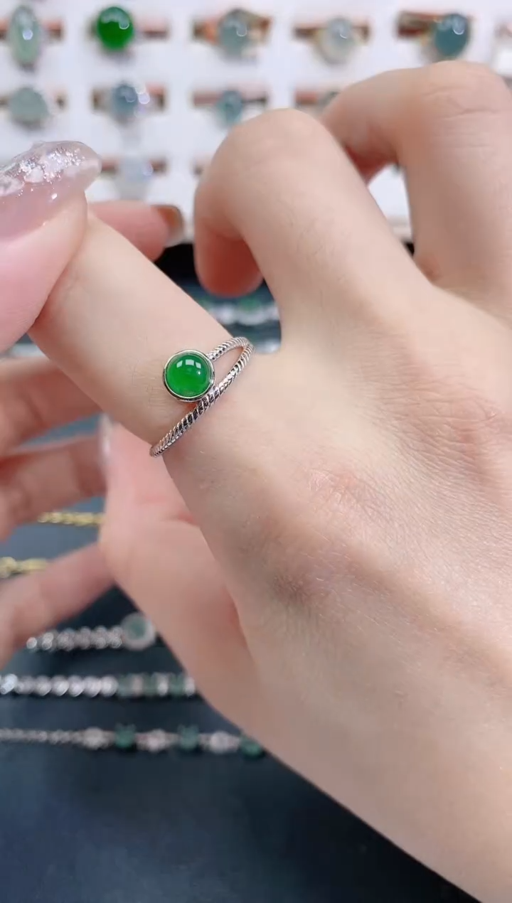 银S925镶嵌戒指翡翠天然翡翠