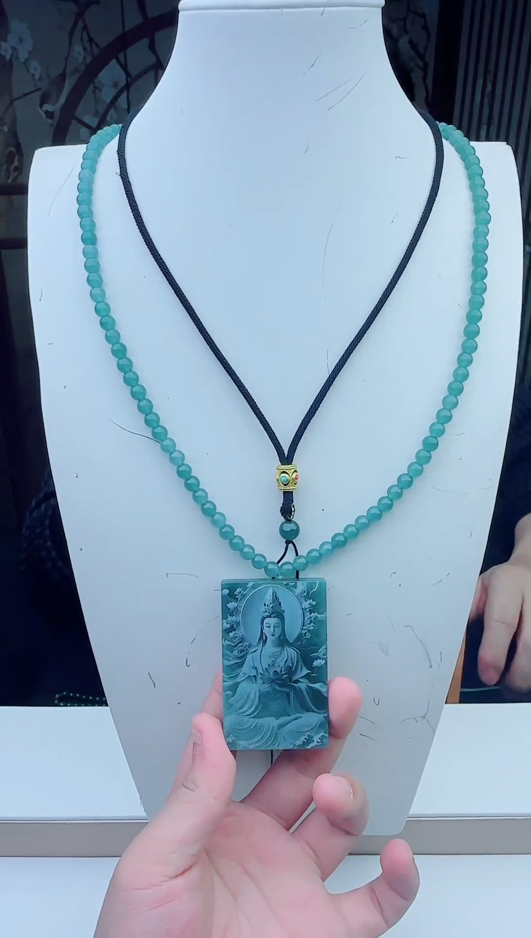 颈饰未镶嵌翡翠多样性发其一