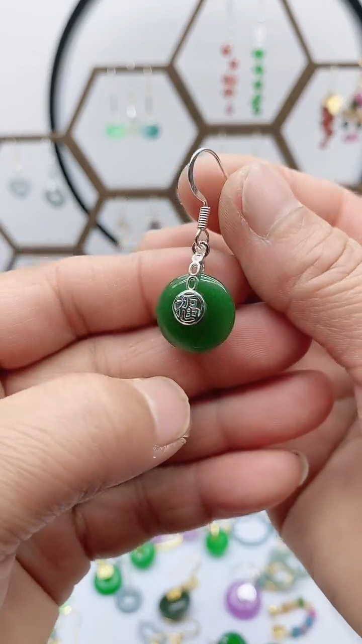 未镶嵌和田玉耳饰168