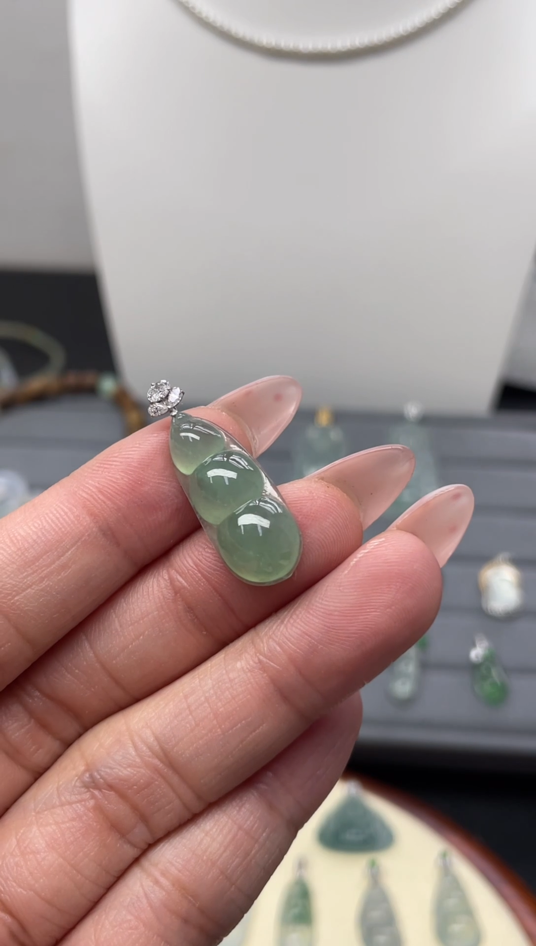 颈饰18K金镶嵌翡翠（22号链接）纯天然A货缅甸翡翠