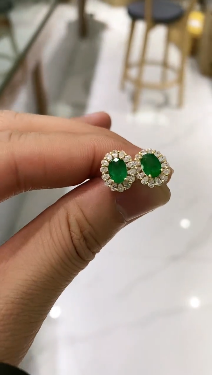 【闪购商品】祖母绿耳饰银S925镶嵌耳钉