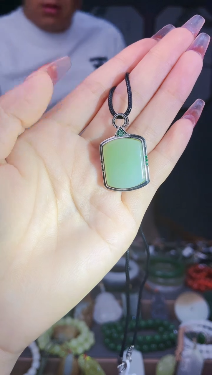 和田玉未镶嵌颈饰多样性发货  拍一单发一个