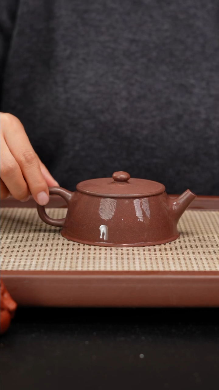 【闪购商品】紫砂茶壶底曹清天际150