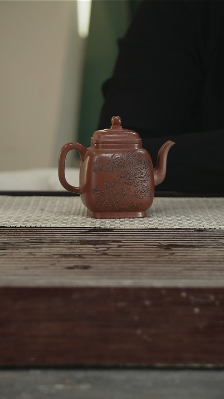 茶壶紫砂76号160CC