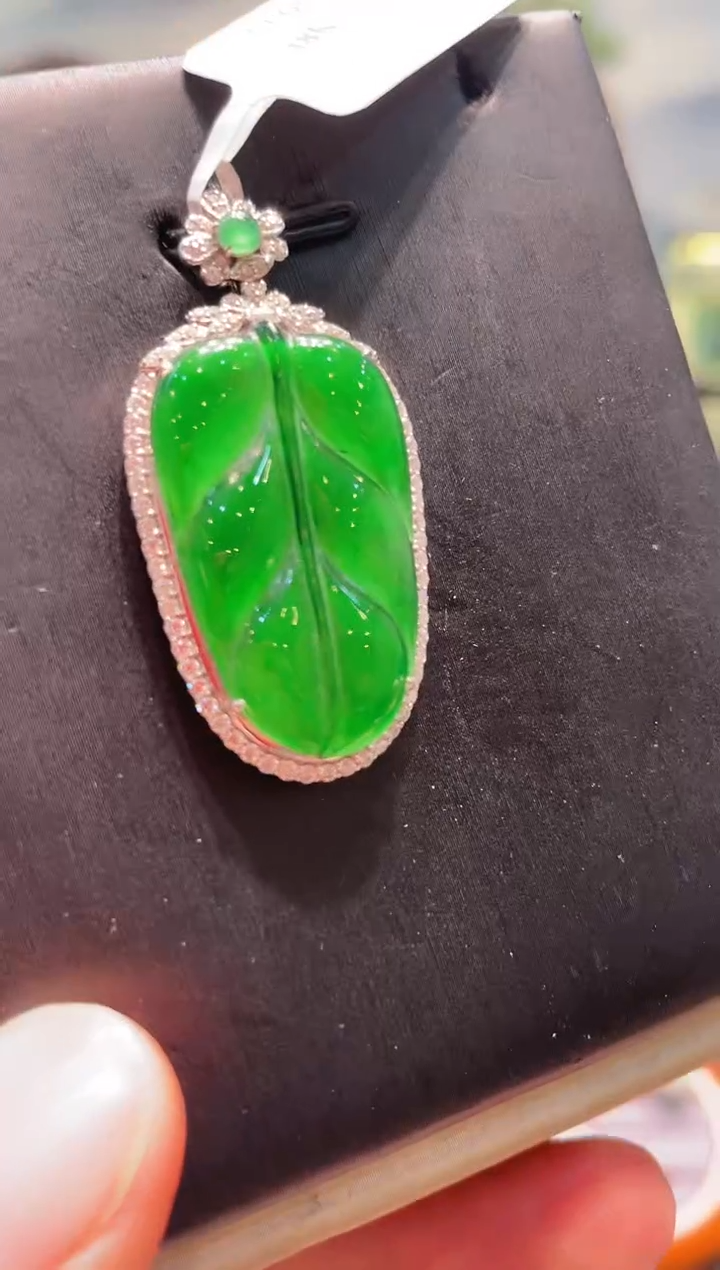 【闪购商品】翡翠颈饰18K金镶嵌A31天然A货翡翠