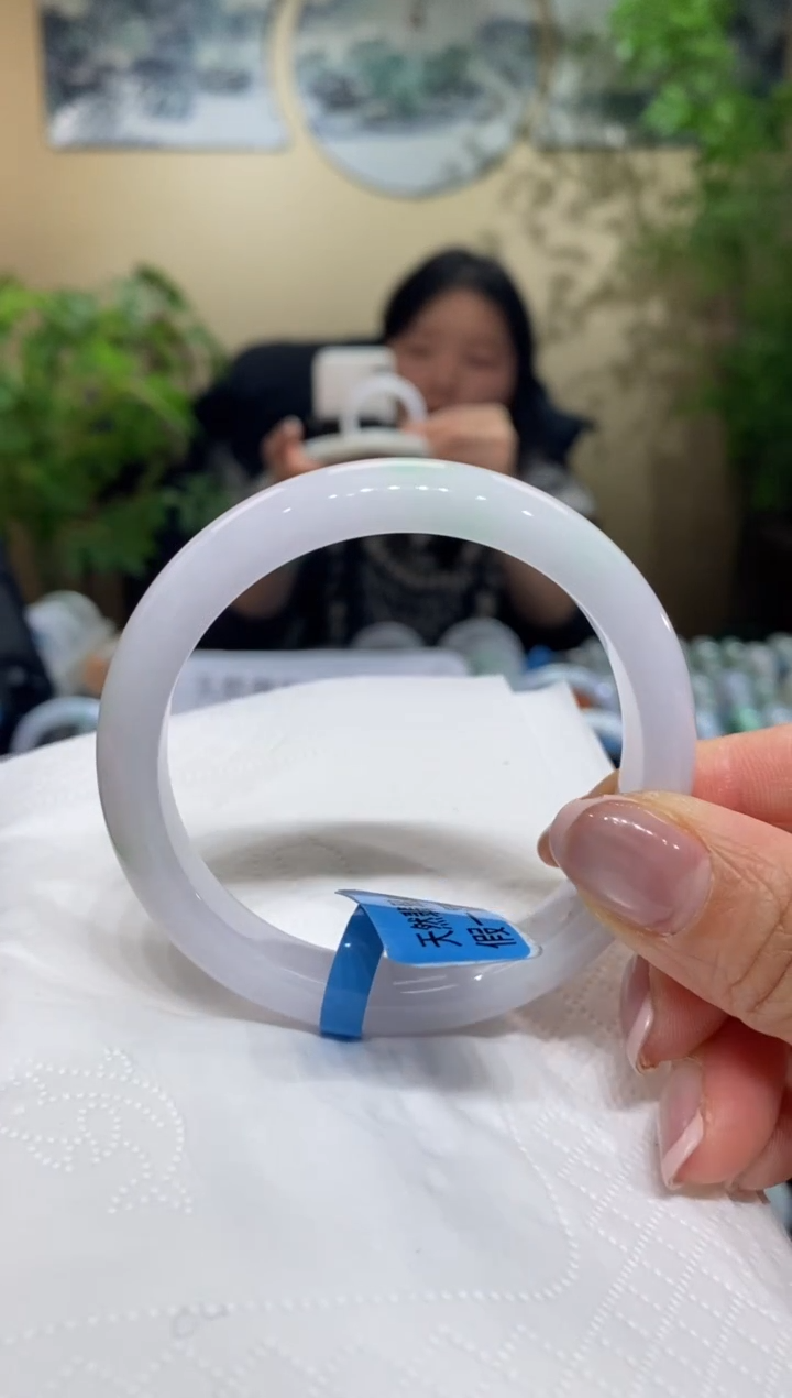 【闪购商品】翡翠手镯未镶嵌翡翠
