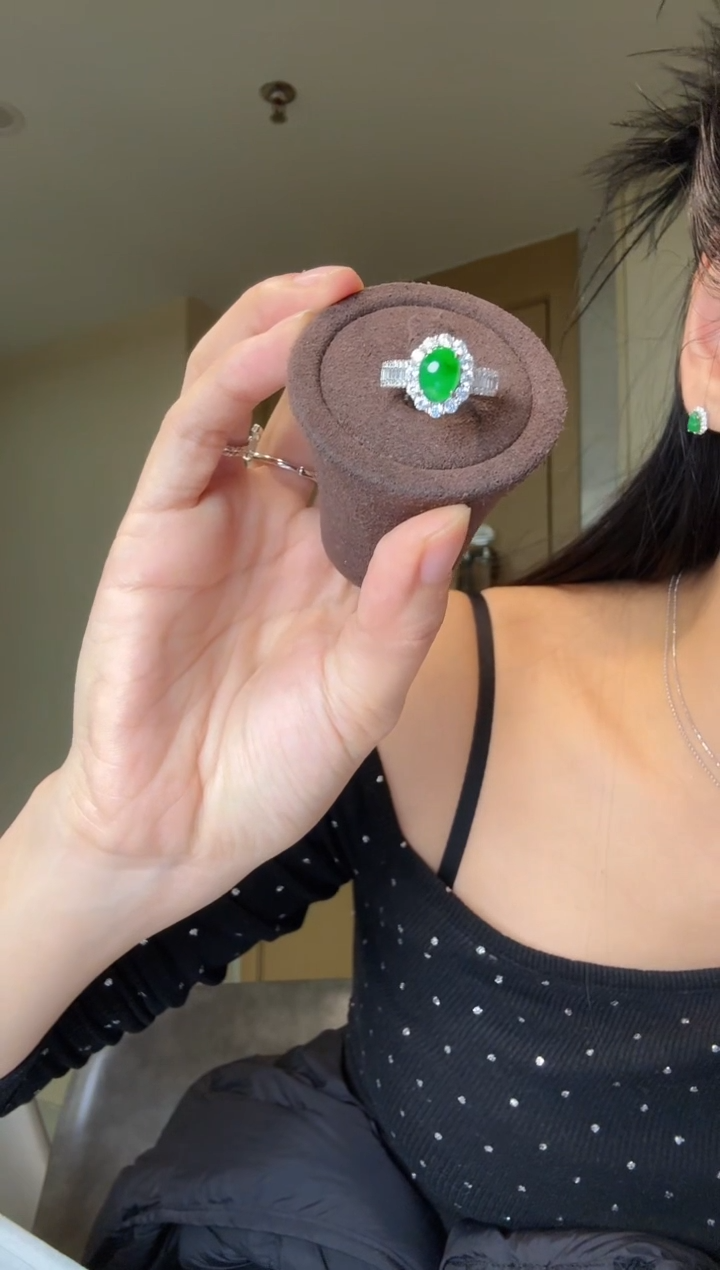 【闪购商品】翡翠戒指银S925镶嵌大蛋面戒指