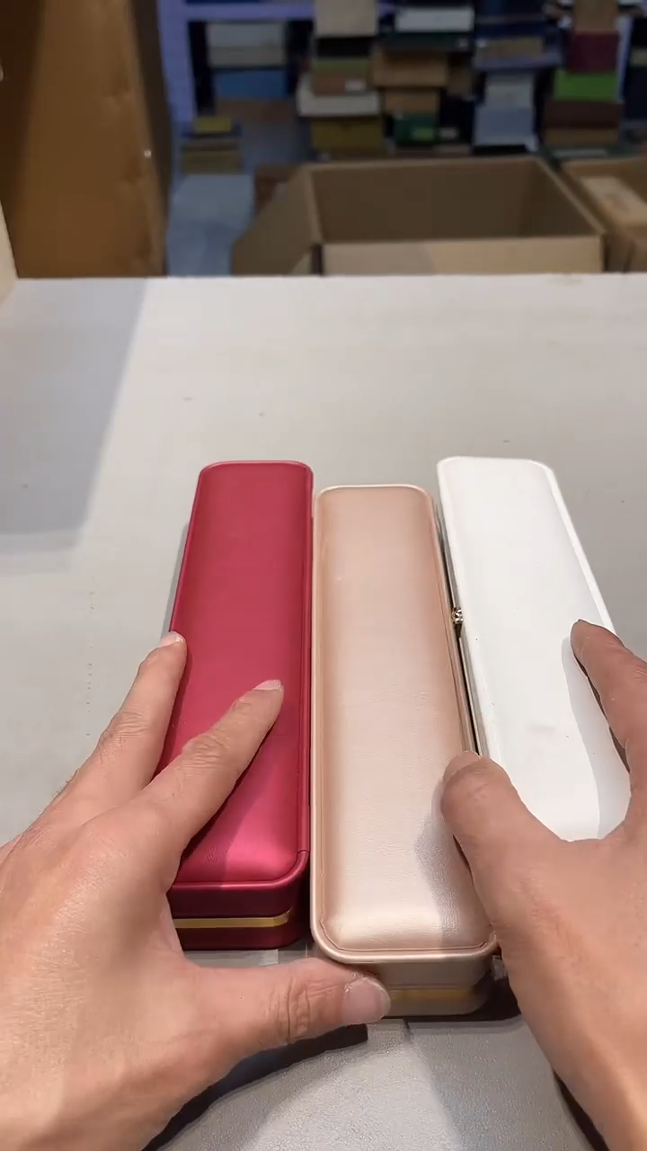 手工艺品琉璃知**行城城工艺品店