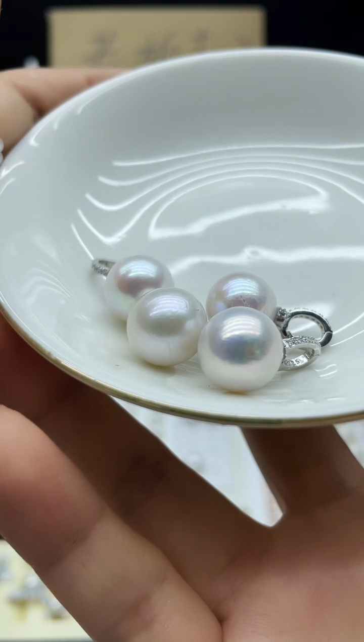 淡水珍珠未镶嵌颈饰吊坠多其性发其一