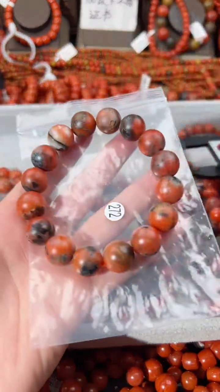 【闪购商品】南红玛瑙手串未镶嵌14+