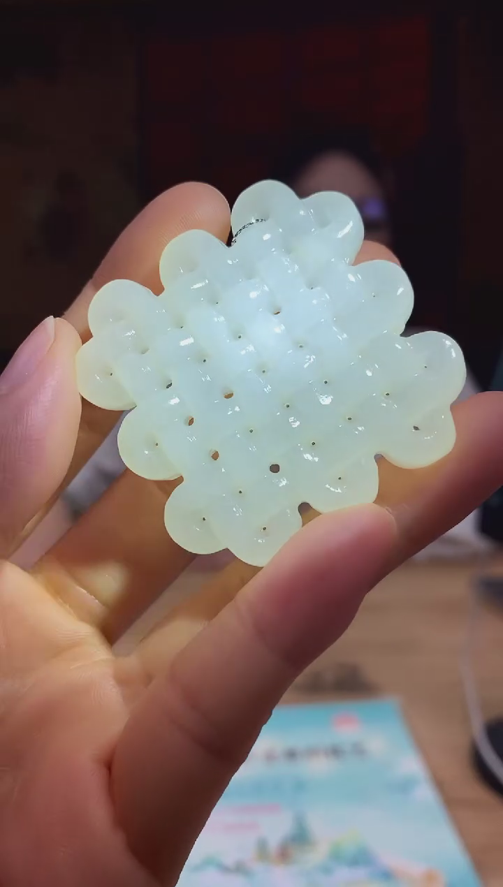 和田玉未镶嵌颈饰d382