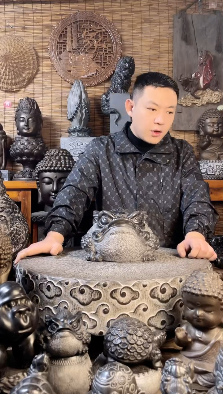 【闪购商品】25金蟾天然青石雕刻