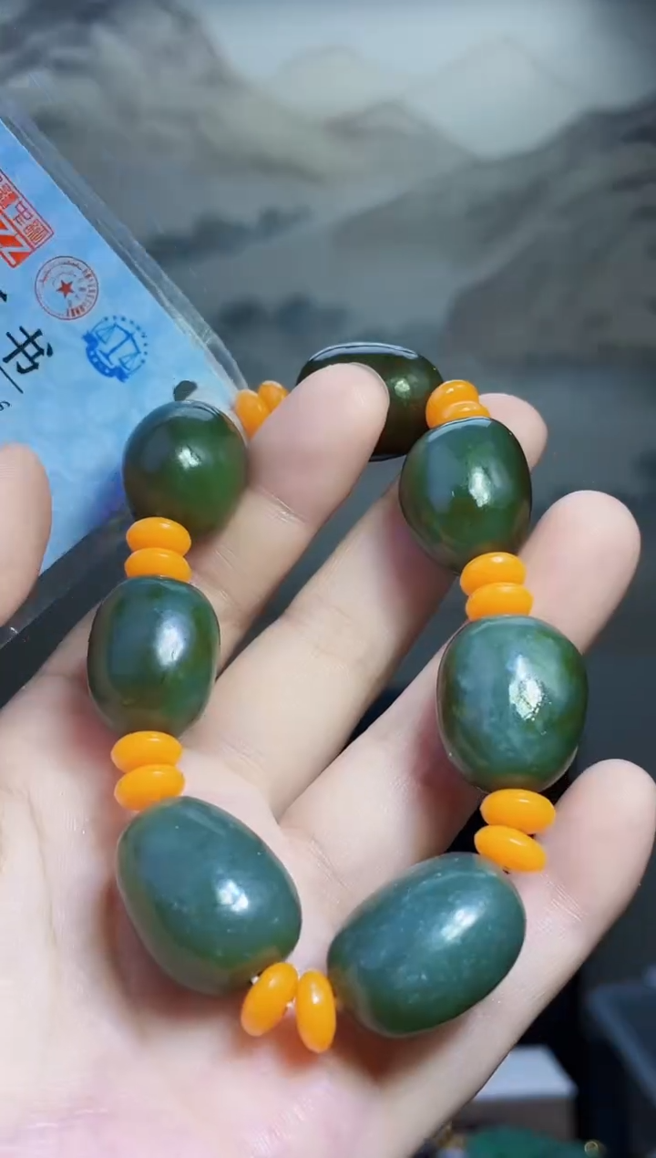 颈饰未镶嵌和田玉1