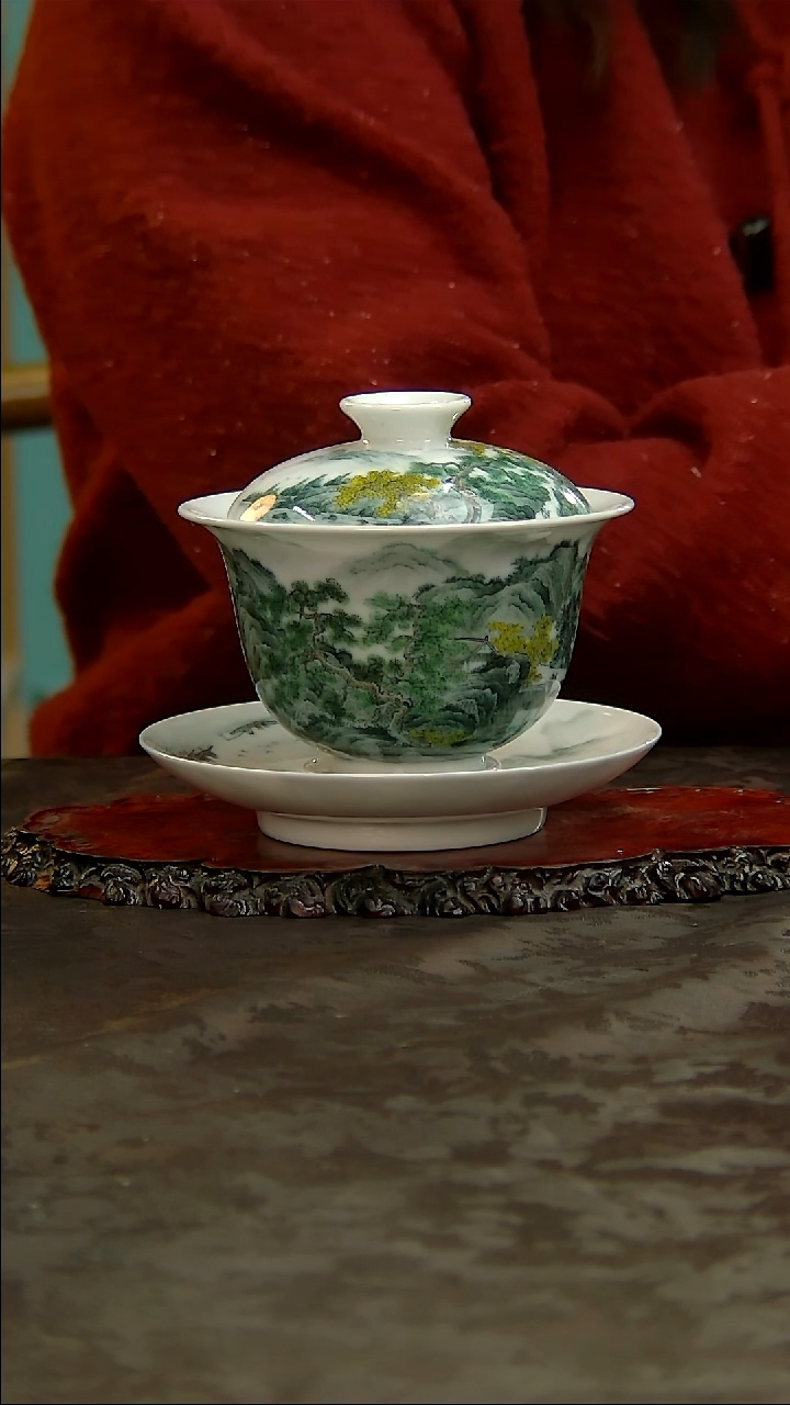 【闪购商品】青花手绘釉下五彩三才盖碗