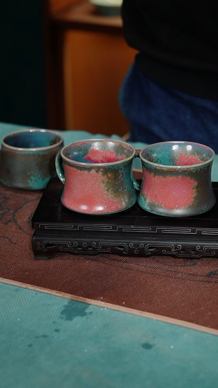【闪购商品】87-2束腰咖啡杯（红多 炉钧釉）