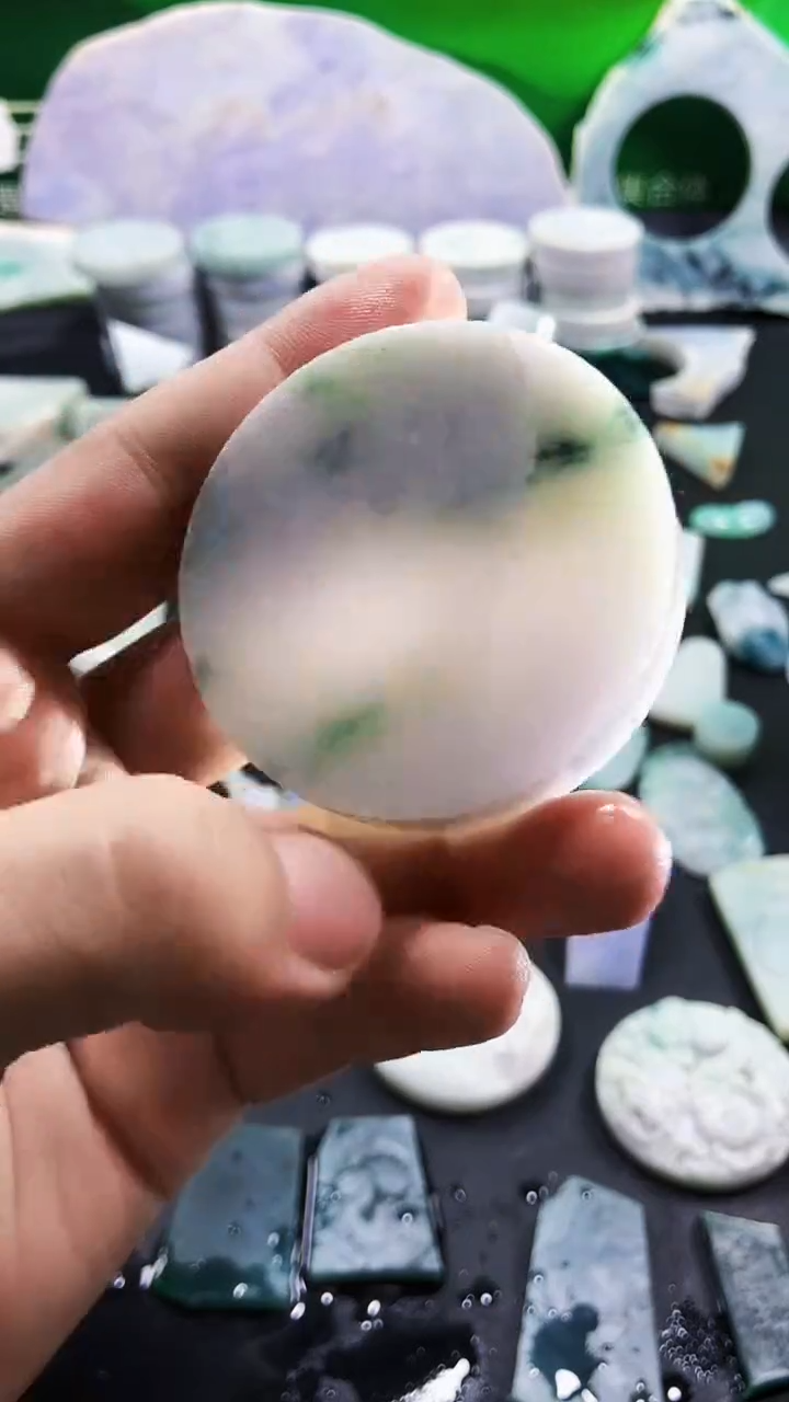 颈饰未镶嵌翡翠翡翠翡翠125