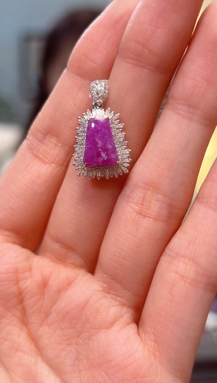 【闪购商品】苏纪石（舒俱来）吊坠(不含链)18K金镶嵌1