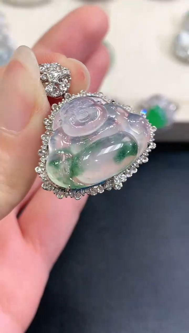 【闪购商品】翡翠吊坠(不含链)18K金镶嵌b170   