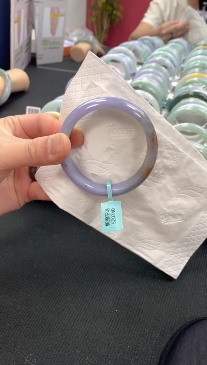 【闪购商品】翡翠手镯未镶嵌00003833