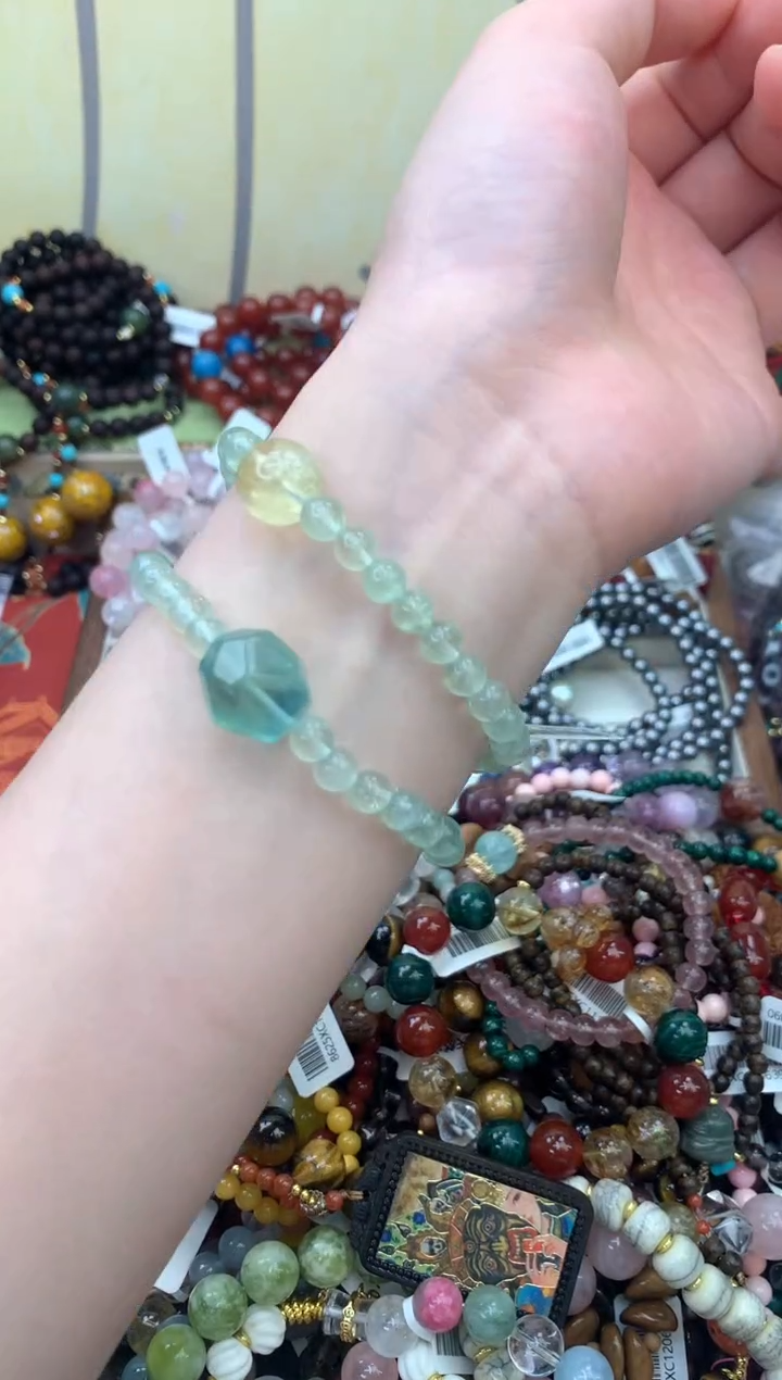 未镶嵌手链萤石413