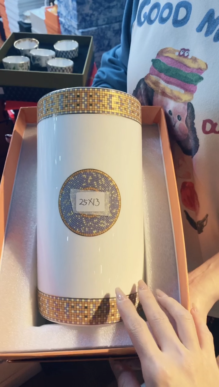 【闪购商品】杯鸿辉家品牌瓷器，京东包邮！