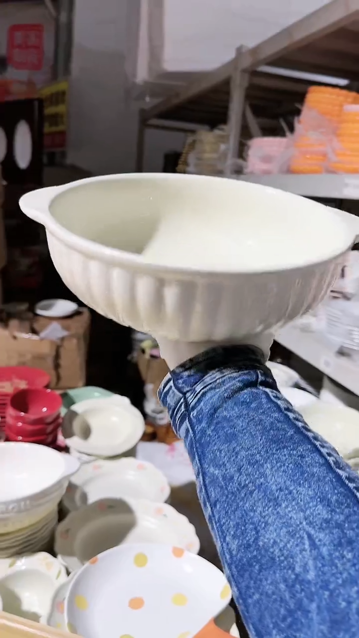 【闪购商品】瓷片双耳汤碗微瑕 凑满20元包邮