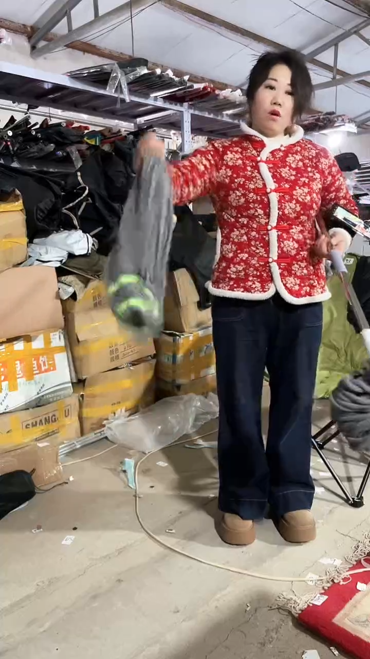 铁墩布    送一个头