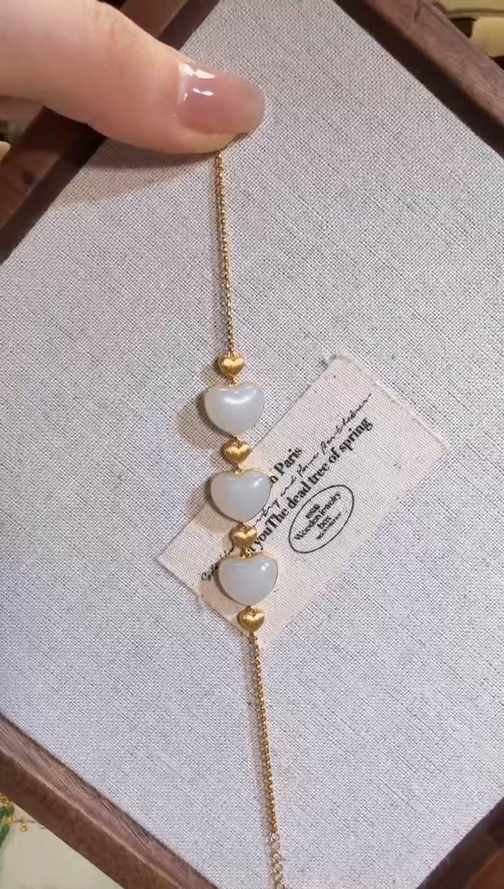 【闪购商品】和田玉手链18K金镶嵌俄白爱心