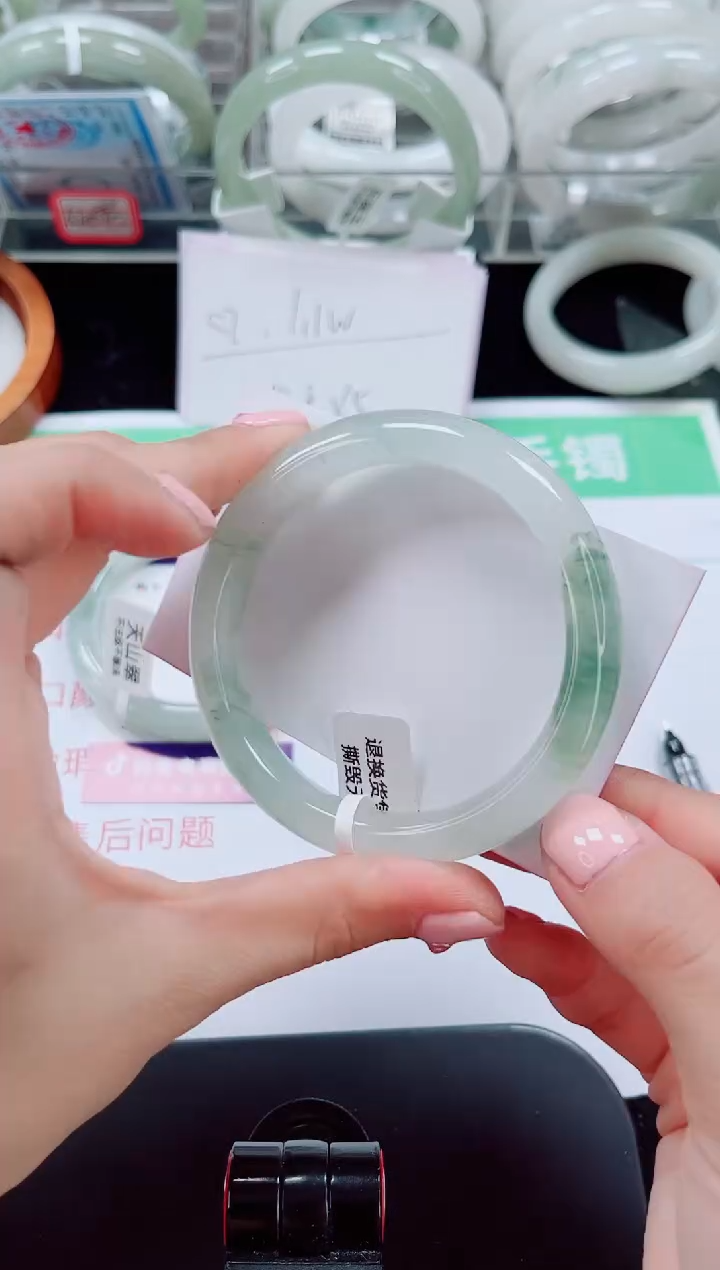 未镶嵌手镯石英质玉177-56/57