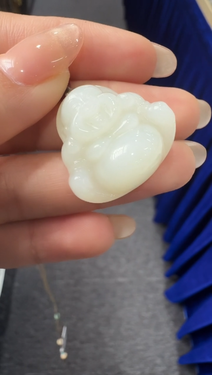 颈饰未镶嵌和田玉佛公吊坠/配绳