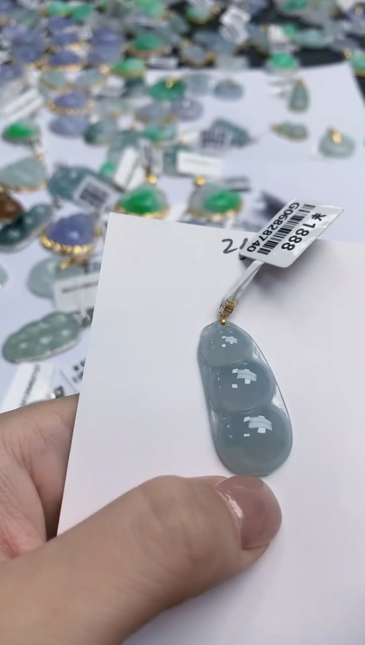 【闪购商品】翡翠颈饰18K金镶嵌天然缅甸翡翠A货